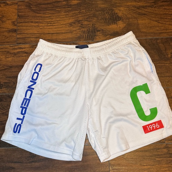 Concepts Pickup Basketball Mesh Shorts - Picture 1 of 4